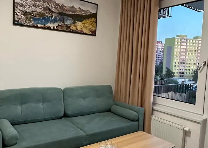 Cozy Modern Apartment, 20 Mins To Center Apartmán Praha
