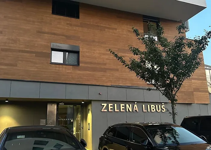 Cozy Modern Apartment, 20 Mins To Center