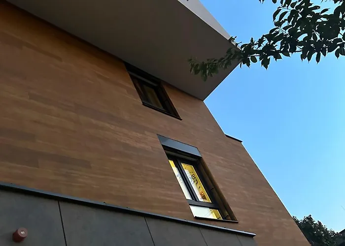 Cozy Modern Apartment, 20 Mins To Center Apartmán *