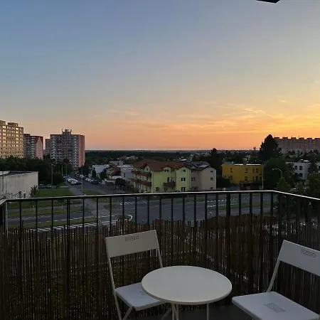 Cozy Modern Apartment, 20 Mins To Center Apartment